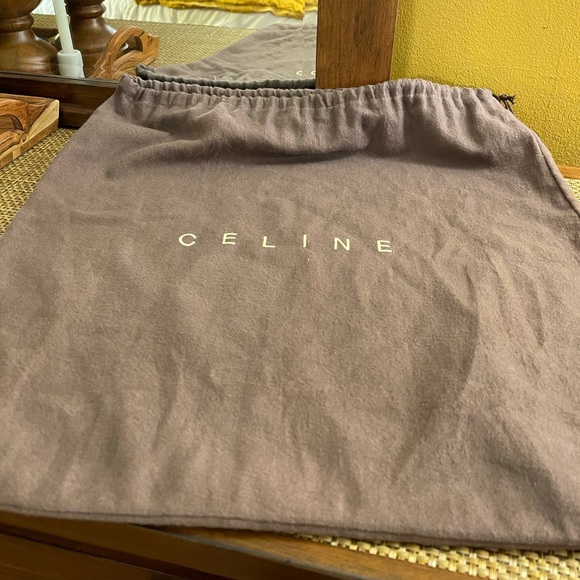 Vintage Celine Soft Leather stud gorgeous tot handled bag - Picture 16 of 16